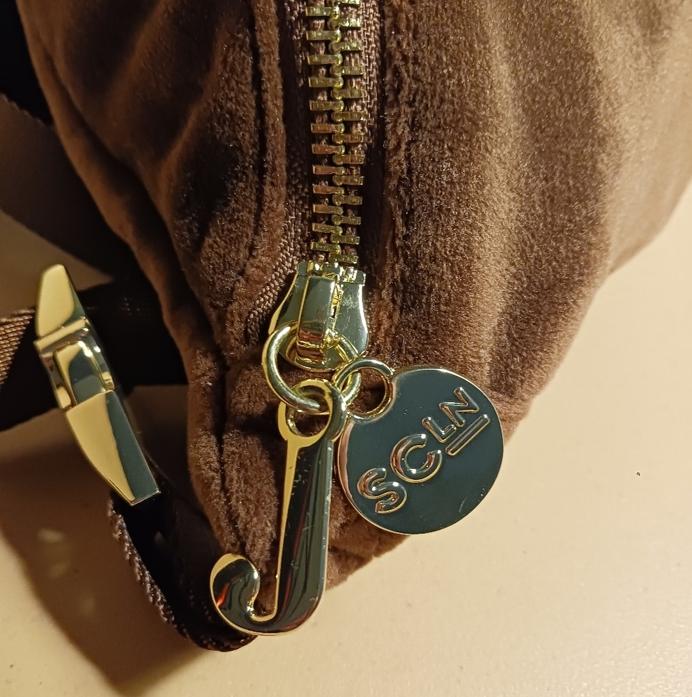 Juicy Couture x Stoney Clover velvet Brown Belt Bag - Picture 6 of 11